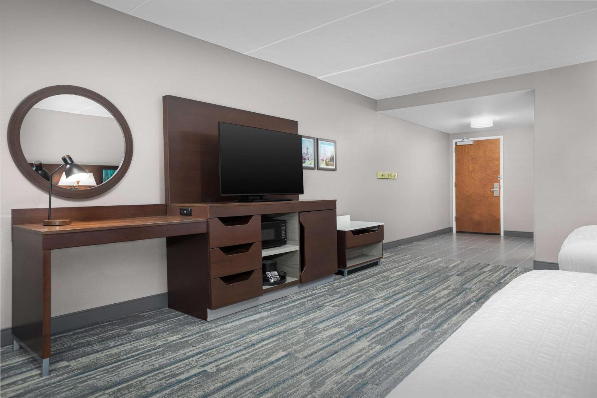 Hampton Inn & Suites Atlanta-Six Flags Лития-Спрингс Экстерьер фото